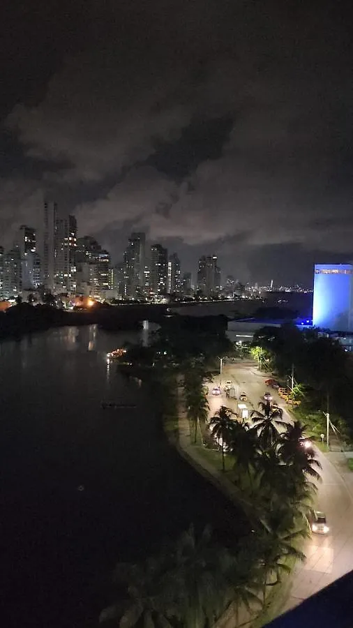 Apartmán Duplex 803 Edificio Marina Del Rey, Laguito Cartagena